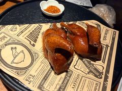 妙龄脆皮乳鸽-乔街深夜食堂·小龙虾·高压锅生蚝(杭州总店)