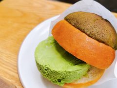 青头雪糕菠萝包-怪 kafe.