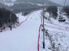 -鳌山滑雪度假区