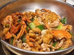 -七欣天香辣蟹火锅(上海银亿滨江店)