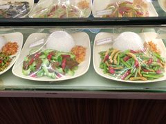 -成都风味小吃(成都东站店)