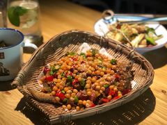 黄花鱼-胡桃里音乐酒馆(罗湖HALO广场店)