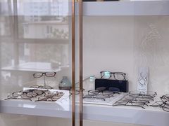 -潘多拉眼镜·蔡司依视路明月(潘家园店)