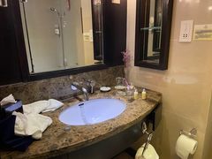 -嘉瑞酒店有限公司