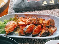 -老牌坊云南鱼豆花火锅(哈西万达店)