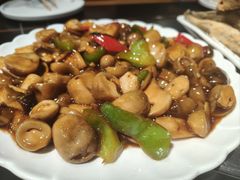 -常赢三兄弟·清真涮肉·清真炒菜(朝阳新城店)