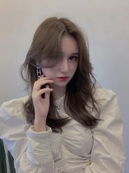 -诗悦发型烫染SALON