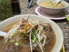 -万利洪记粉面美食