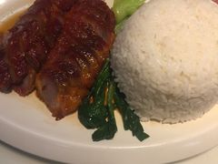-新大咀港式茶餐厅(宝山万达店)