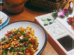 -老滇山寨•云南特色菜•地方菜•民族风情歌舞表演(金碧店)