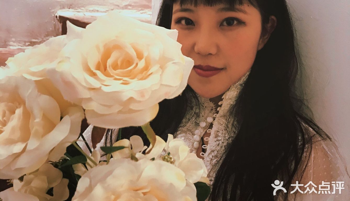 这家奶茶店，满足你拍婚纱的心愿