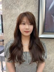 -AKOZO Beauty Salon