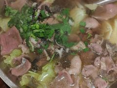 -谢老五跷脚牛肉·非遗传承店