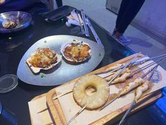 烤菠萝-蚝堡·生蚝海鲜烧烤物种起源•海肠捞饭(刘公岛店)
