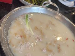 -老来福·非遗酸汤兔(凯旋路店)