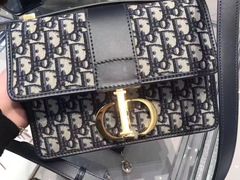 -DIOR迪奥(万象城店)