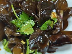 -小鱼小牛·鱼牛干锅·脆鱼火锅(世欧广场店)