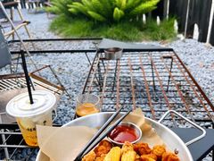 -J Create城市露营咖啡·简餐·宠物(上海动物园店)