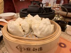 蜜汁叉烧包-点都德(聚福楼店)