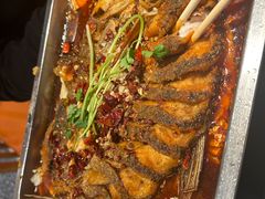 -老街烧烤大排档·地道湖北菜·龙虾馆(汉口火车站店)