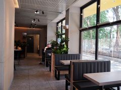 -麦当劳(滨河路DT店)