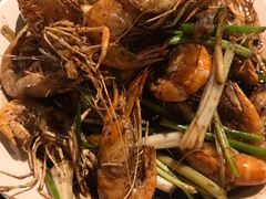 老头儿油爆沼虾-老头儿油爆虾·知味杭州(爱琴海购物中心)