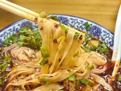 -陇上全荟兰州传统牛肉面(延吉路店)
