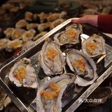 朋友带我体验人均不到100+不限量畅吃的生蚝自助‼️