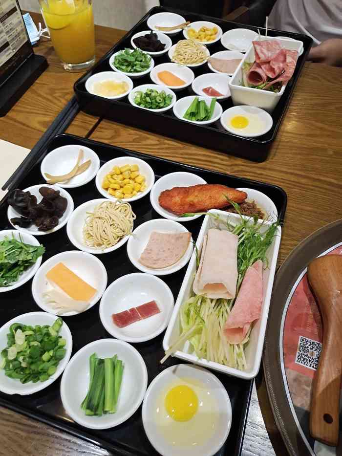 妈妈故事米线(沈北华强广场店)-"在华强城溜达,朋友说想吃米线.