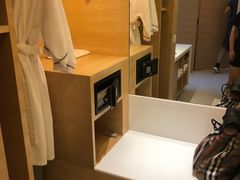 -阿瓦尼河滨曼谷酒店