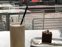 -UNI UNI(环亚凯瑟琳店)