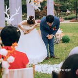 『草坪婚礼｜户外婚礼的绝美颜色』