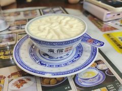 -广信牛奶甜品世家(台东店)