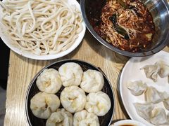 -王菊美食街·王菊面馆(总店)