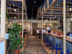 -渝信川菜 · 川味家常菜(财富购物中心店)