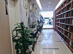 -香山湖渔家大院