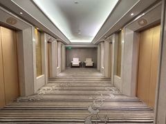 -上海新锦江大酒店