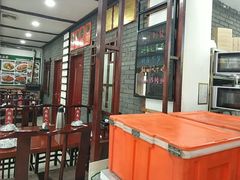 -湖南人家湘菜馆(镇江路店)
