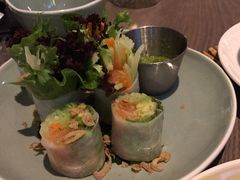 三文鱼刺身米纸卷-CHINCHIN 青青·泰国料理(万象食家店)