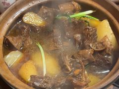 -阿润打边炉·鲜切鸡煲(华漕店)