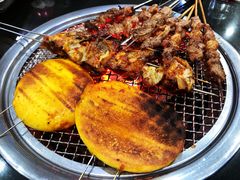 -瑞杰烧烤店·24小时营业(山东路店)