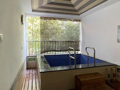 -阳光温泉大酒店