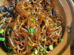 -有红鸡毛店·川菜(建设路店)