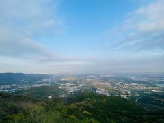 -鬼笑石后山停车场