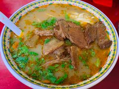 -金杨拉面王小吃面馆·牛三宝面·红烧牛肉粉