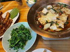 -山茶云南菜(永安里店)