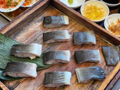 -围炉肉舍•炭烤活鳗•丹东海鲜烤肉(步行街店)