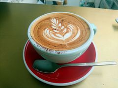 -UNI UNI(环亚凯瑟琳店)