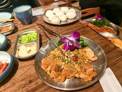 -明洞阿姨·韩式酱蟹烤肉·创意料理(三元桥店)