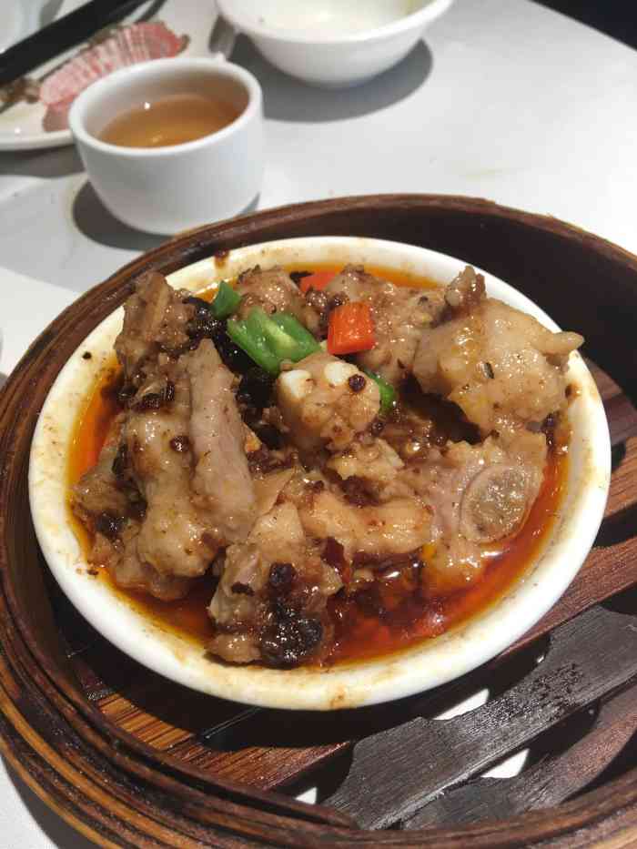 味国厨房(滨江东店)-"芝士面底做得不错,很香浓!小朋友很爱.